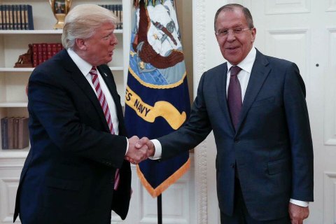 Белый дом возмущен ложью России и публикацией фото Трампа и Лаврова, - CNN