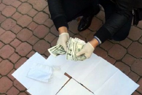 У Хмельницькому затримали "активістів", які вимагали $10 тис. у забудовника