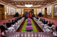 Урсула фон дер Ляєн та Антоніу Кошта зустрілися із лідером Китаю і закликали тиснути на РФ