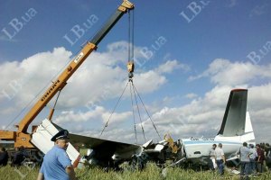 Прокуратура почала розслідування аварії літака в Київській області