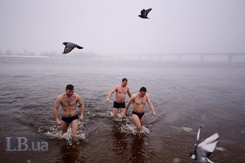 На Водохреща в Україні прогнозують плюсову температуру