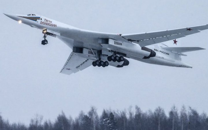 Defense Express: після операції "Павутина" РФ змогла підняти у повітря лише 7 бомбардувальників