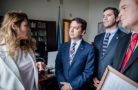 Еміне Джапарова зустрілася з чилійськими парламентарями, які побували в Бучі та Ірпені