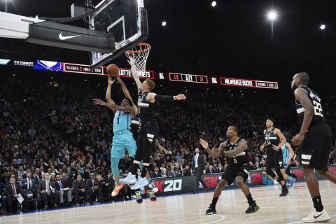 Відбувся перший в історії матч НБА у Парижі