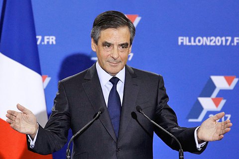 Французька партія "Республіканці" натякнула на можливу заміну кандидата в президенти