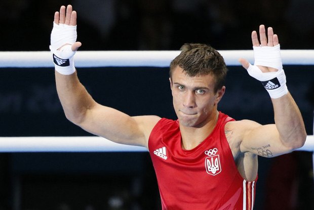 Василий Ломаченко уверенно идет к своему второму олимпийскому золоту. А остальных наших боксеров ведет к первому
