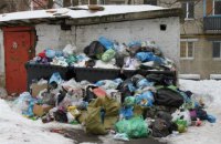 С начала праздников из Киева вывезли мусора объемом в 2 грузовых поезда
