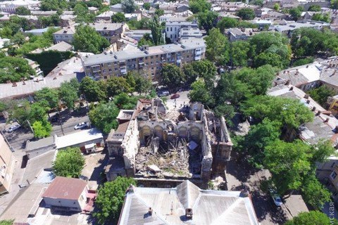 В Одессе рухнул аварийный дом-памятник архитектуры 