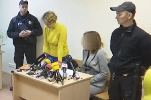 Прокуратура требует поместить в психбольницу киевлянку, утопившую своих детей в озере
