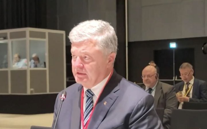 Порошенко на ПА НАТО закликав керівництво Альянсу запросити Україну на Вашингтонському саміті