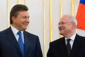 Президент Словакии приедет к Януковичу 