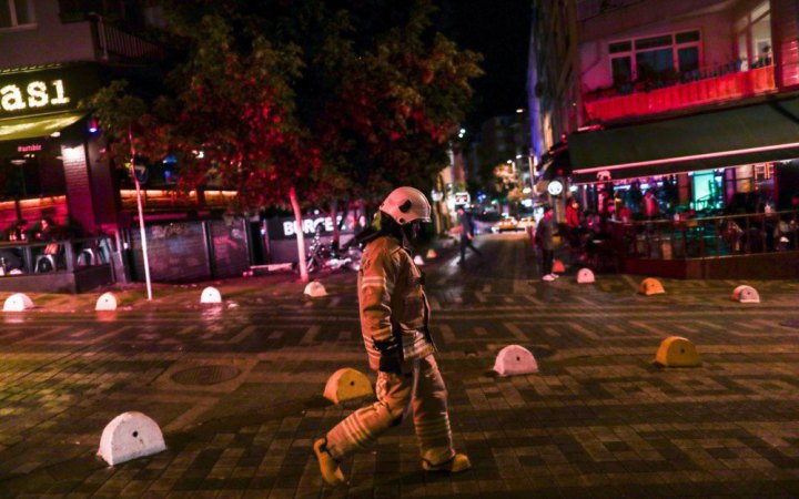 Через пожежу на парфумерному складі Туреччини загинули шестеро людей