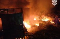 Росіяни знову атакували Одещину і поцілили у порт. Пошкоджене цивільне судно