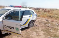 На Миколаївщині внаслідок влучання дрона у службовий автомобіль травмовані троє поліцейських 