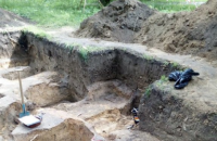 В Чернигове обнаружили старинное семиярусное кладбище