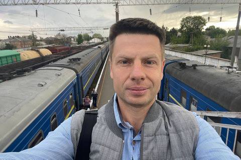 Депутата Гончаренко обокрали в поезде