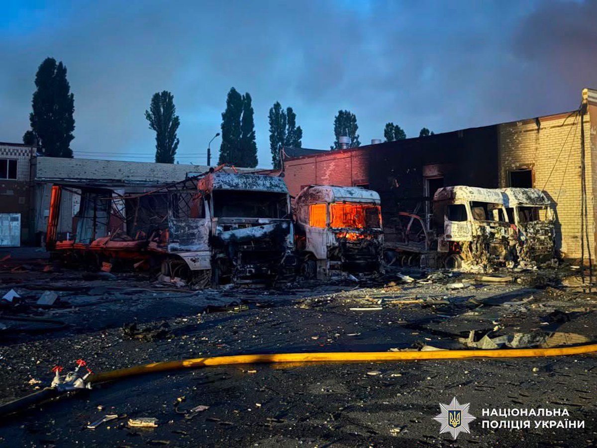 Два райони постраждали внаслідок удару по Києву 