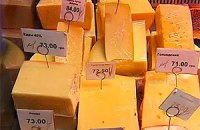 Азаров: качество сыров на экспорт и для украинцев одинаковое
