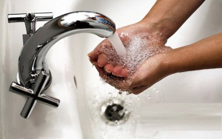 Росія вдарила по ТЕЦ у Чернігові. Вона призупинила роботу 