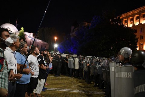 В Болгарии во время столкновений с полицией задержали 126 митингующих