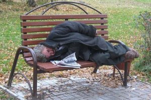 ​В Киеве насчитали около 15 тысяч бездомных 