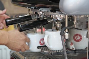 Белорусам предлагают перейти на кофе из желудей