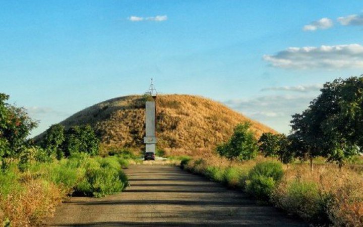 Кургани, фортеці, Січі: через бойові дії на Херсонщині пошкоджені пів тисячі пам’яток археології