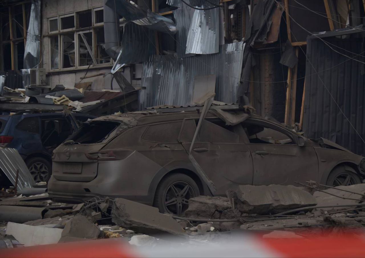 Наслідки ракетного удару у Дніпрі