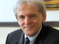 К Тимошенко прилетел немецкий врач