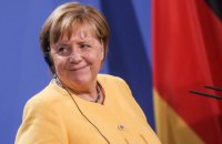 Меркель предотвратила вступление Украины в НАТО, - экс-советник канцлера Германии 
