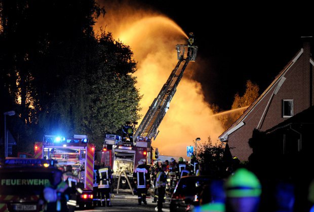 Пожар на химзаводе в Риттерхуде, Германия