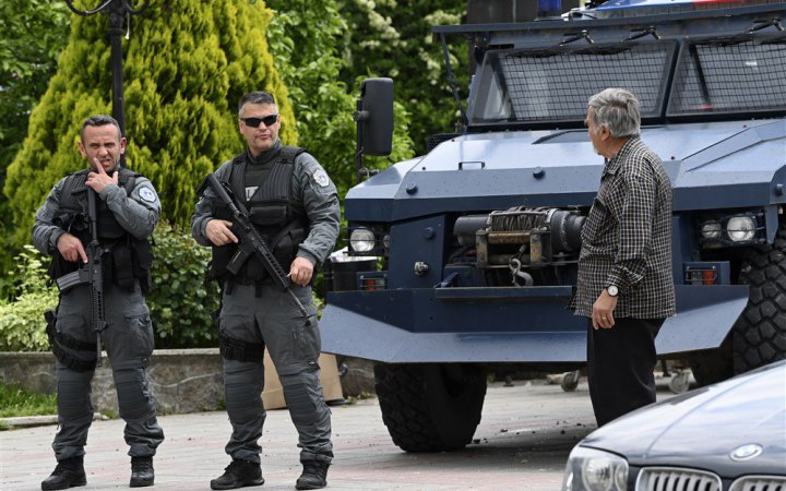 НАТО закликає сторони конфлікту до деескалації у Косові