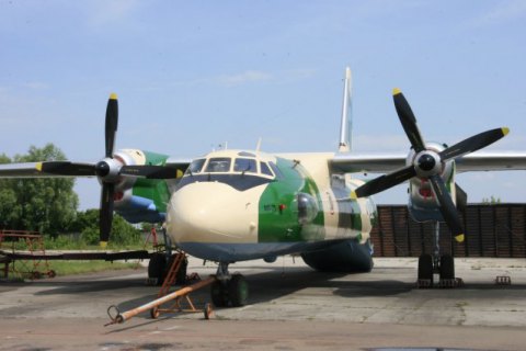 ​Киевский авиаремонтный завод выпустил первый в Украине реанимационный самолет Ан-26