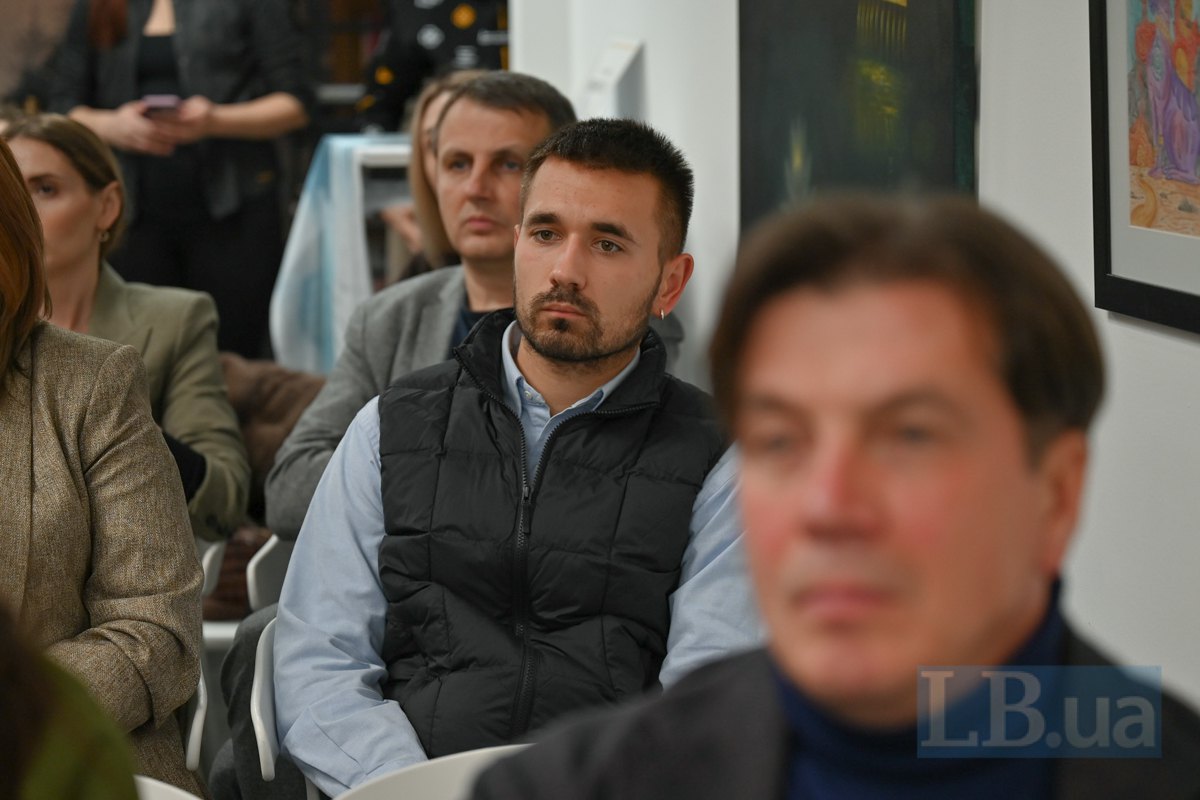 лікар Ростислав Юзків 