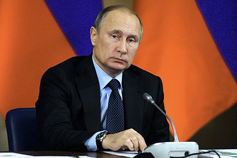 Путін пригрозив "поставити під удар" російських ракет об'єкти НАТО, "які загрожують Росії"