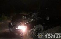 На Одещині водій автомобіля Nissan збив трьох людей на пішохідному переході, загинули жінка з дитиною 