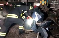 В Одесской области легковой автомобиль влетел в товарный поезд, погиб мужчина