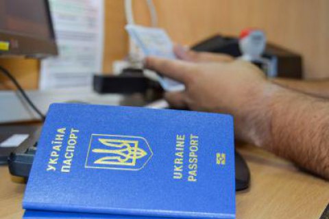 Почти 13 тыс. украинцев  без виз пересекли границу со странами ЕС