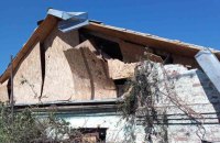 Внаслідок ударів по Нікопольщині пошкоджено промислове підприємство і приватні будинки