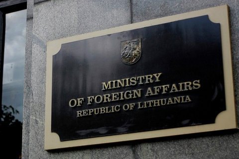Литва домагатиметься невизнання російських паспортів, виданих жителям Донбасу, в масштабах усього ЄС