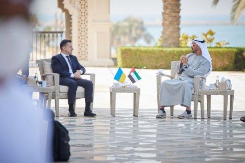 Украинская делегация подписала в ОАЭ меморандумы и контракты на $ 3 млрд, - Офис президента