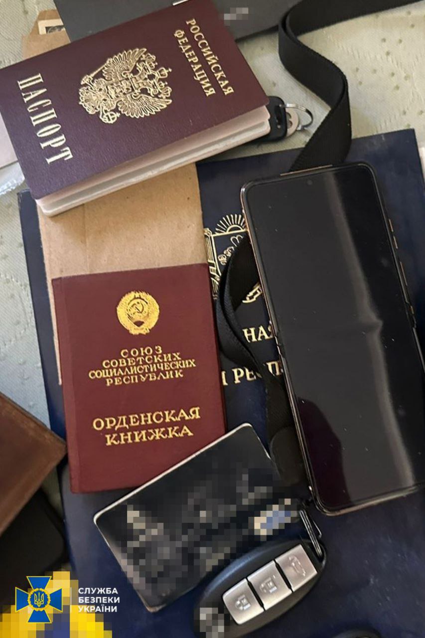 СБУ затримала у Києві директора Департаменту одного із найбільших банків України_5
