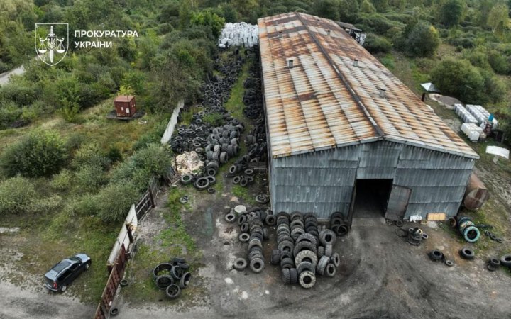 На Прикарпатті 12 осіб отримали підозри у справах про масштабні злочини проти довкілля