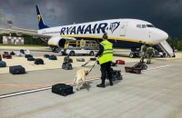 "Ситуация абсолютно недопустима", - реакция ЕС на инцидент с самолетом Ryanair в Минске 