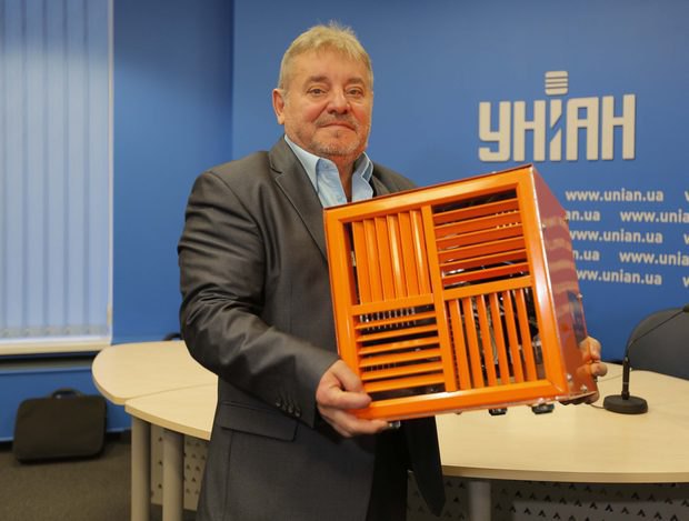Сергій Петров презентує тепловентилятор «Квантум Електрик»