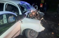 На трасі "Київ-Чоп" внаслідок потрійного ДТП загинули дві людини 