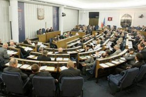 Сенат Польщі схвалив зміни до закону про Інститут національної пам'яті
