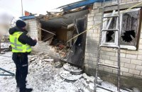 МВС показало наслідки падіння уламків збитої російської ракети на Київщині