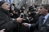 Ющенко наорал на 60-ти летнего мужчину