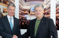 Порошенко зустрівся з Головою Мюнхенської конференції і закликав посилити санкції проти Росії
